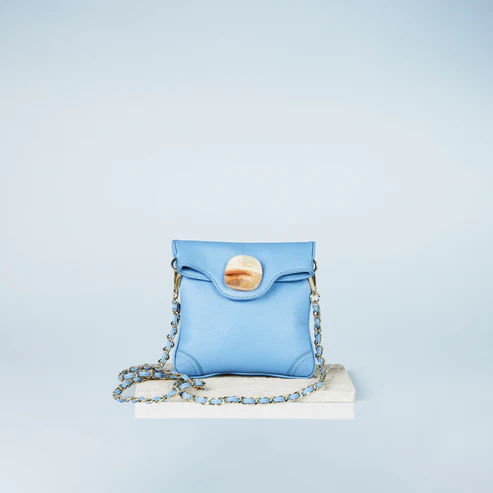Azul
